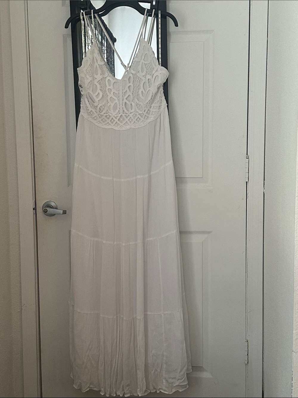 Jessica Simpson White Lace Bodice Maxi with Crisscross Straps